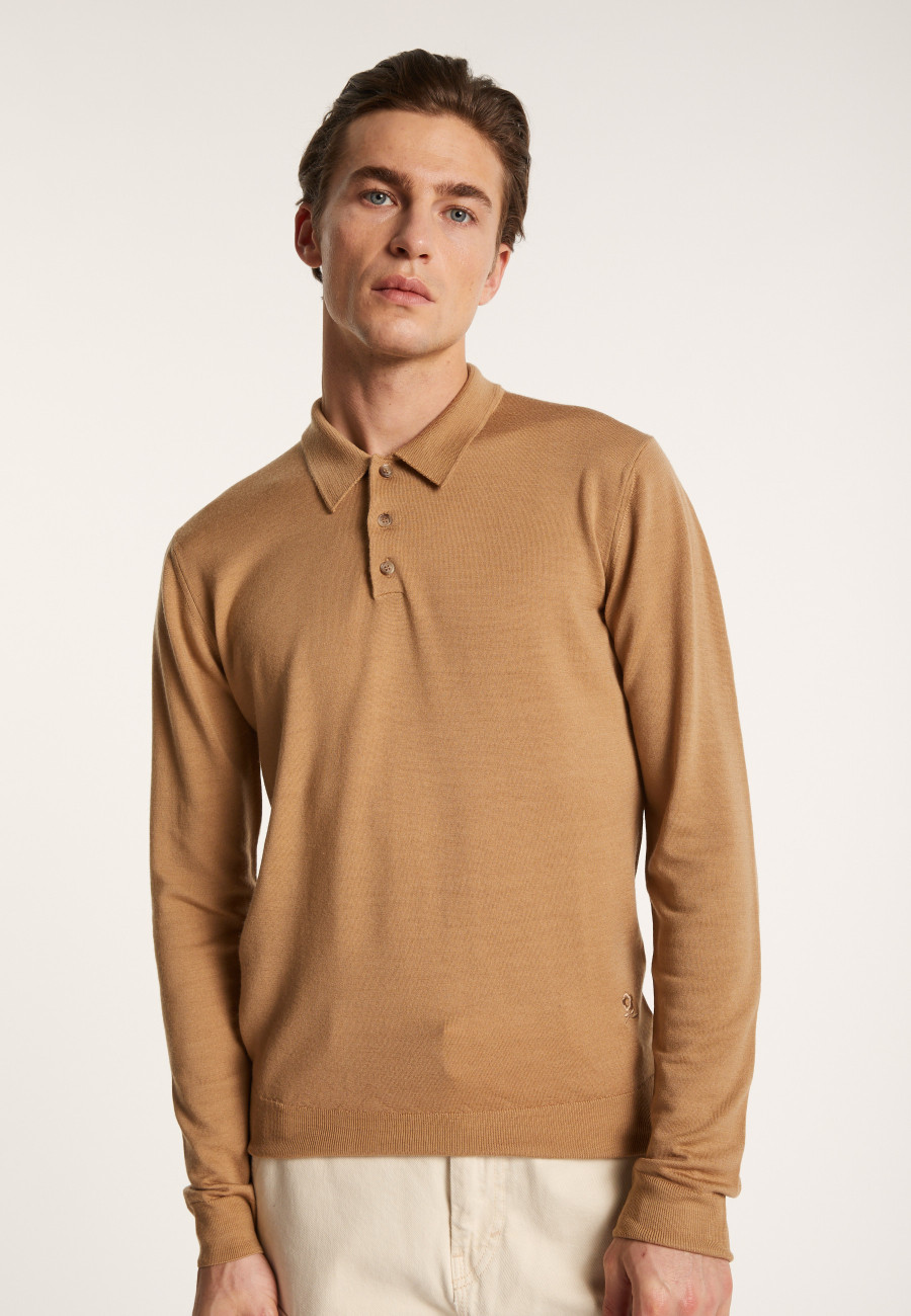 French Maison Montagut clothing, fine knitwear and chic